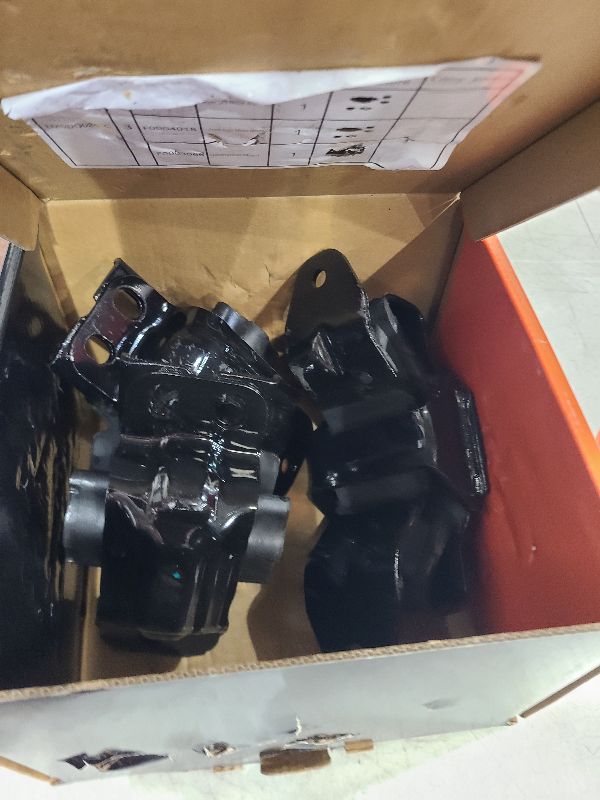 Photo 1 of A-Premium 3PCS Engine Motor Mount and Transmission Mount Kit Compatible with Dodge Ram 2500 2005 5.7L, Ram 3500 2005 5.7L, RWD, Replace# 52021321AC, 52110036AB
