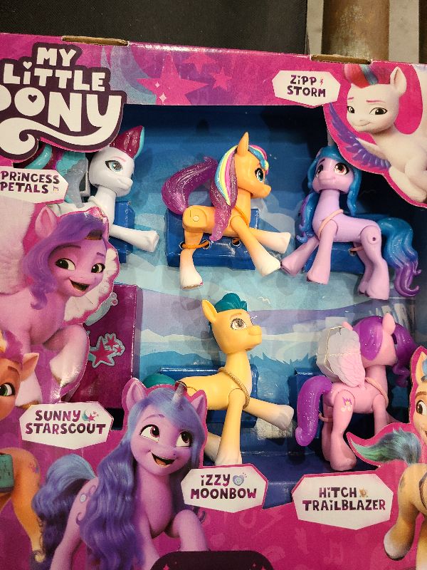 Photo 1 of My Little Pony Toys: Make Your Mark Meet The Mane 5 Collection Set, Gifts for Kids (Amazon Exclusive)