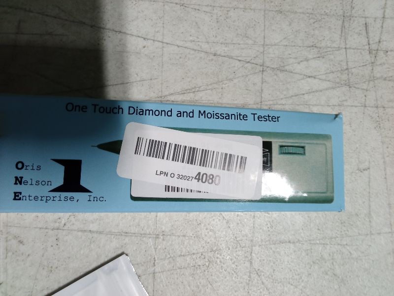 Photo 1 of Aepiraza Moissanite Diamond Tester Pen, 2 in 1 Diamond & Moissanite Tester Pen for Non-Diamond, Synthetic Moissanite or Genuine Diamond Testing (Without Power Cord)