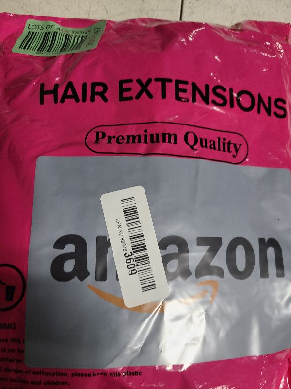 Photo 1 of 7 Packs GoGo Curl Crochet Hair 10 Inch Short Curly Crochet Hair for Women Water Wave Beach Curl Deep Twist Crochet Braids Synthetic Braiding Hair Extensions (10 Inch, P30/613)