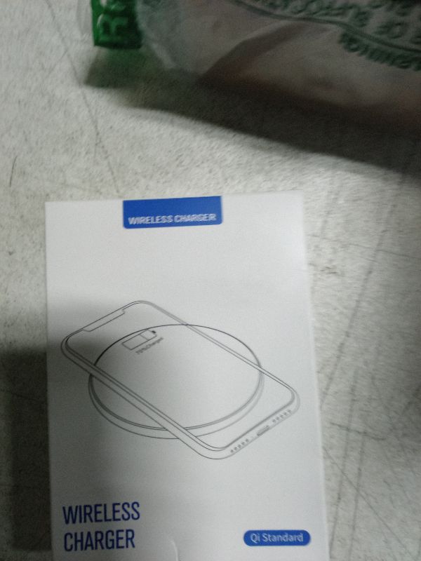 Photo 1 of 30W Fast Wireless Charger Pad, Wireless Charging Compatible with Samsung Galaxy S22/S22+/S21/S20/S10, Fast Charger Compatible with iPhone 13/14/12/11 Series