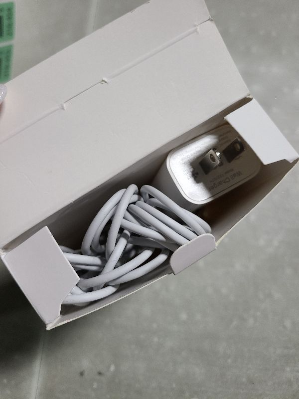 Photo 1 of 3 Pack Fast Charger iPhone,?Apple MFi Certified?6FT iPhone Charger Fast Charging USB C Block Wall Adapter 6 Foot Type C to Lightning Cable for iPhone 14 Pro Max/14 Plus/13 Pro/12/12Pro/11/XS/X,AirPods