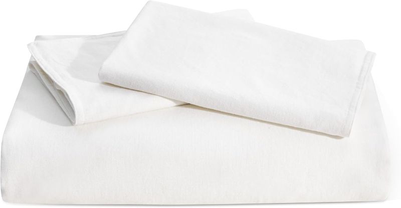 Photo 1 of  Bedsure Linen Duvet Cover King Size - Linen Cotton Blend Bedding Set, Soft & Cozy, 3 Pieces, 1 Duvet Cover 104x90 Inches and 2 Pillowcases, White Color Cooling Bedding, Comforter Sold Separately 