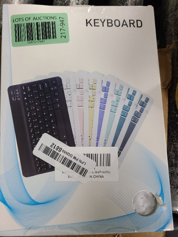 Photo 1 of Backlit Bluetooth Keyboard Small Portable Wireless Keyboard Rechargeable Illuminated for Android Samsung Tablet Cell Phone Smartphone iPad A16 11th 10th Generation iPad Pro Air Mini iPhone (White)