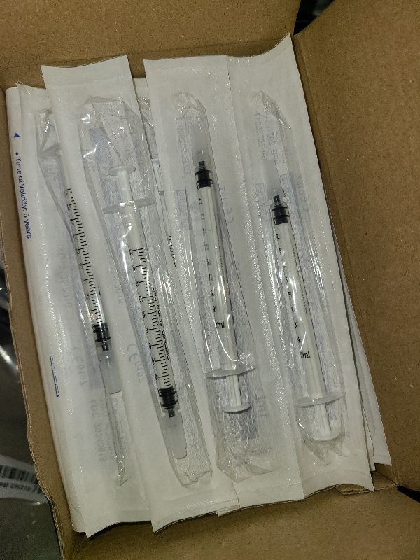 Photo 1 of 50 Pcs 1ml Syringes with Caps Oral Dispenser Individually Sterile Warpped for Medicine Dropper, Colostrum Collect Feeding Pets, Liquid