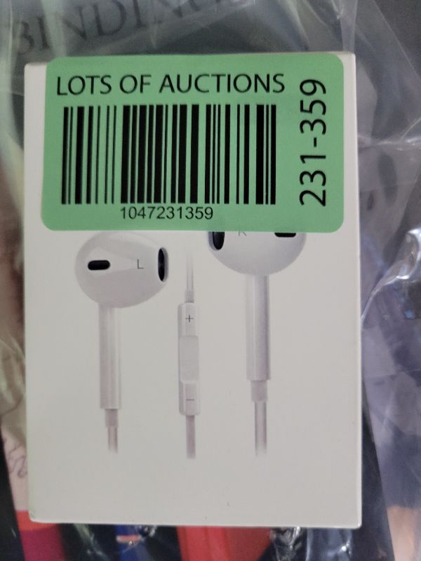 Photo 1 of 2 Packs iPhone Headphones Earbuds with Lightning Connector(Built-in Mic & Volume Control)[MFi Certified] Headphones support for iPhone 14/13/12/SE/11/XR/XS/X/7/7Plus/8/8Plus Support All iOS System