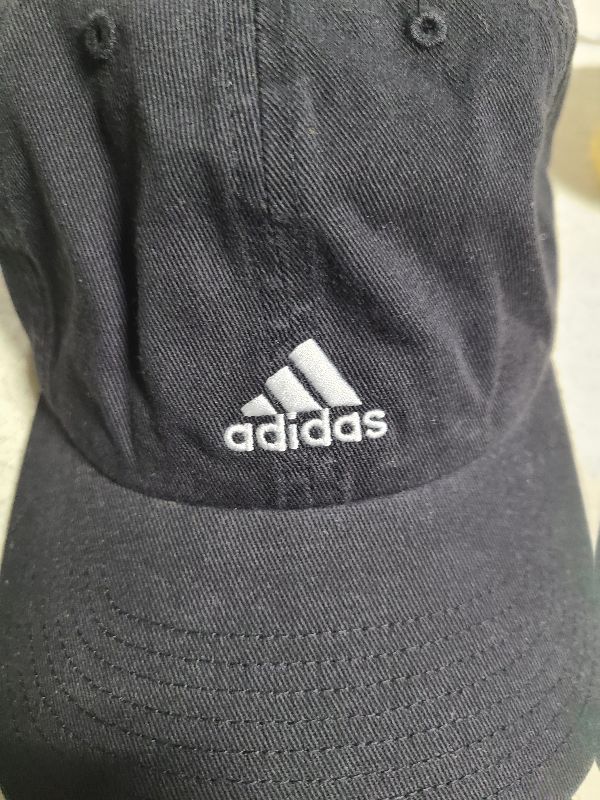 Photo 1 of adidas Women's Saturday Hat, Relaxed fit Athletic Adjustable Cotton Baseball Cap, /Black, One Size