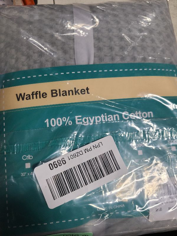 Photo 1 of 100% Cotton Waffle Blanket (Light Grey - Twin Size - 66 * 90''), Pre-Washed and Anti-Shrinkage Soft Lightweight Bed & Couch Blanket, 380 GSM Waffle Weave Throw Blanket for All Seasons