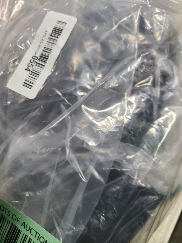Photo 1 of 18 Pack Matte Black Door Hinges 3.5 x 3.5 Inch Interior 3 1/2 Inch Door Hinges for Doors Rounded 5/8" Radius Corners Flat Iron Hinge 3 ½"x 3 ½" Door Hardware Controls