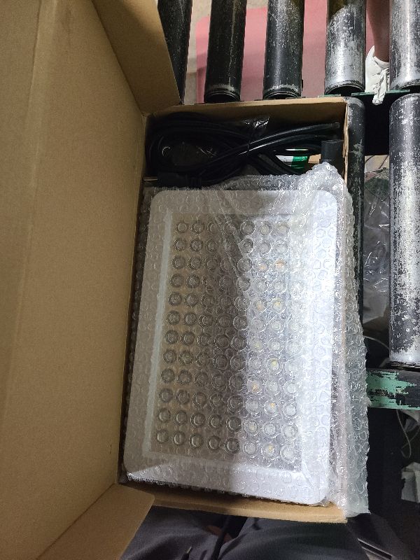 Photo 1 of 2024 Upgraded BW1000 LED Grow Lights Double Chips Full Spectrum for Greenhouse and Indoor Plant Veg and Flower Growing [White]