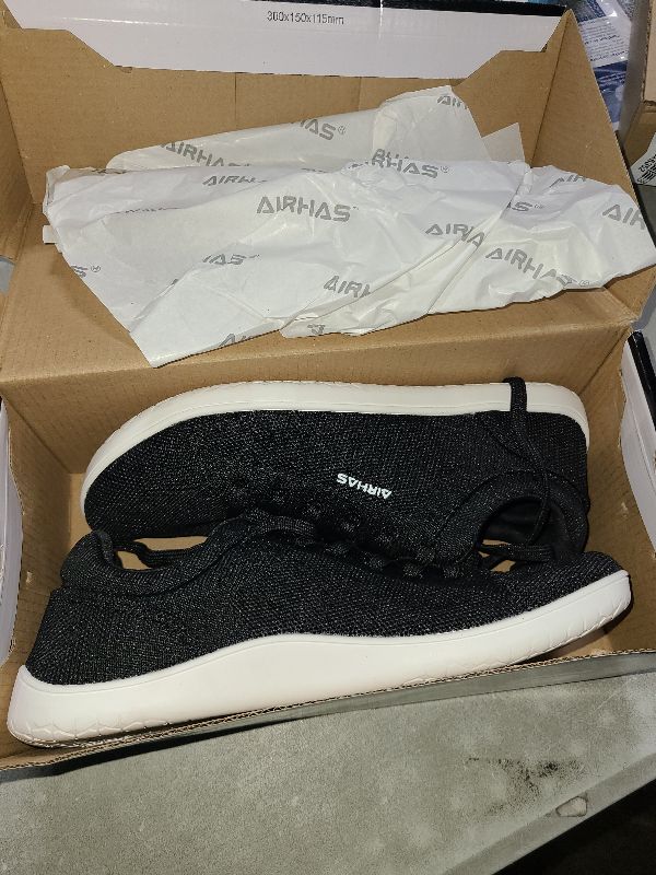 Photo 1 of AIRHAS Womens Minimalist Barefoot Shoes Zero Drop Wide Toe Box Shoes Lightweight Casual Fashion Sneakers for Women(Black/White,8.5)