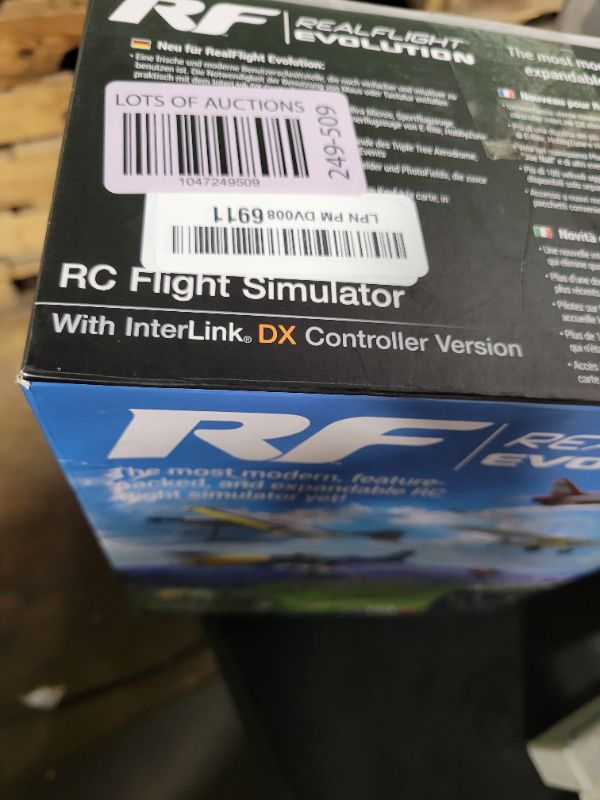 Photo 1 of REALFLIGHT Evolution RC Flight Simulator Software with Interlink DX Controller Included RFL2000 Air/Heli Simulators Compatible with VR headsets Online Multiplayer Options