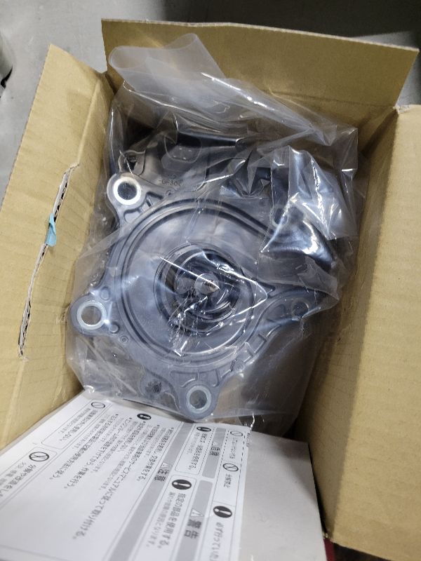 Photo 1 of AISIN WPT-190 New Engine Water Pump with Gaskets - Compatible with Select Lexus CT200h Toyota Prius, Prius C, Prius Plug-In, Prius V