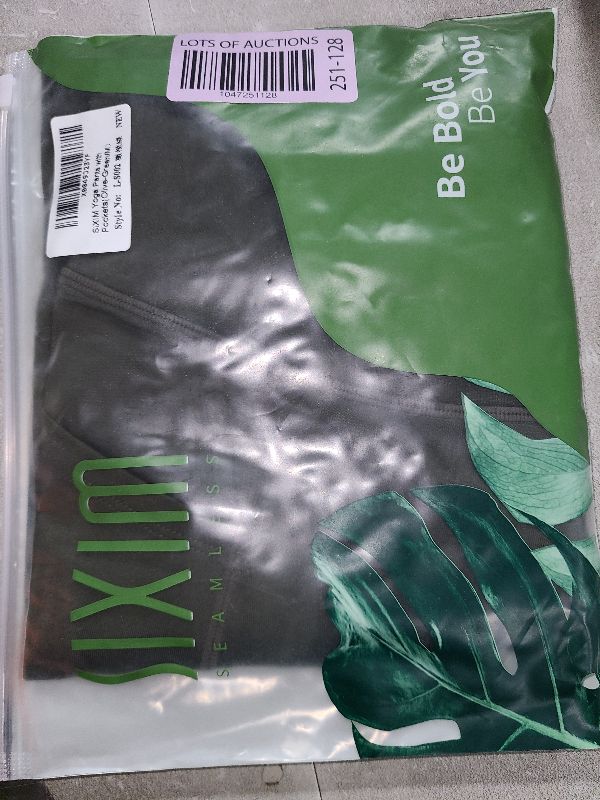 Photo 1 of SIXIM Seamless High Waist Yoga Pants with Pockets, Scrunch Butt Workout Running Yoga Leggings for Women(Olive-Green/M)