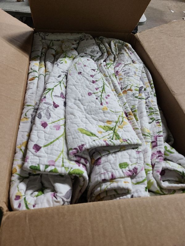 Photo 1 of Lady Ann Oversized King Bedspreads for Extra Bed 128x120, Wild Floral Printed Quilt Set 100% Cotton Yellow Flower Botanical Pattern Bedding, Vintage Coverlet with Pillow Shams for All Season, 3 PCS