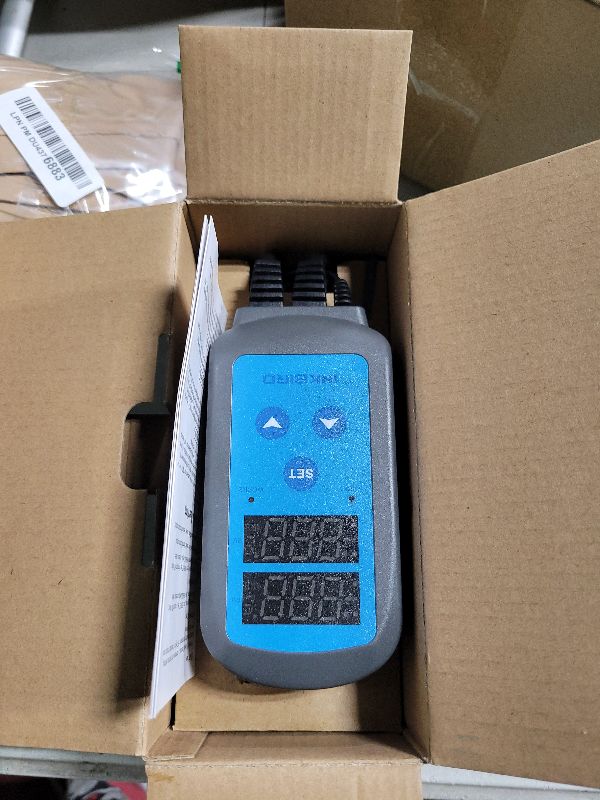 Photo 1 of Inkbird Humidity Controller IHC200 Humidistat Mushroom Greenhouse Pre Wired Outlet Dual Stage Humidifier Dehumidifier.