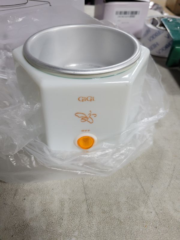 Photo 1 of Single Wax Warmer Professional Electric Wax Heater Machine for Hair Removal, Large Wax Pot Paraffin Facial Skin Body SPA Salon Equipment with Adjustable Temperature Set