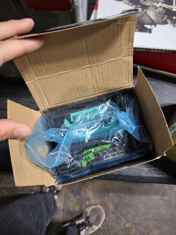 Photo 1 of Greenworks 60V 2.0AH High Current (HC) Battery | Provides Fade-Free Power for Maximum Performance | Compatible with 75+ 60V Greenworks Tools