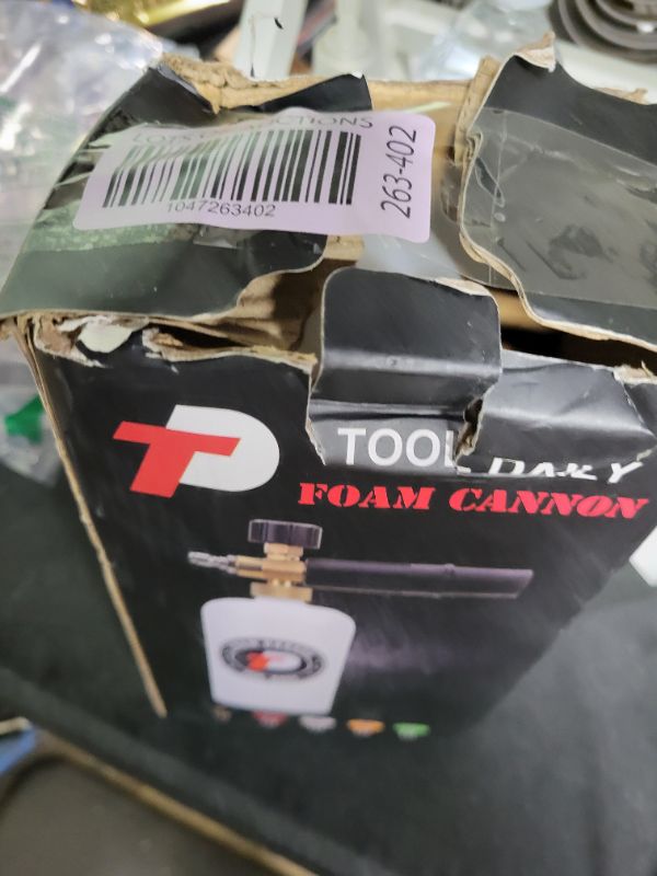 Photo 1 of Tool Daily Foam Cannon with 1/4 Inch Quick Connector, 1 Liter, 5 Pressure Washer Nozzle Tips