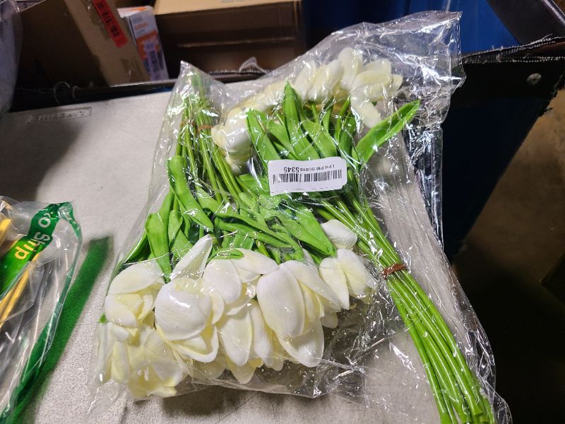 Photo 1 of 30 Pcs White Artificial Tulip Bouquet, Real Touch PU Fake Tulips Flowers with Green Stems, DIY Floral Arrangement for Home Wedding Decor, Spring Themed Favors, Elegant Table Centerpieces, and Gifts
