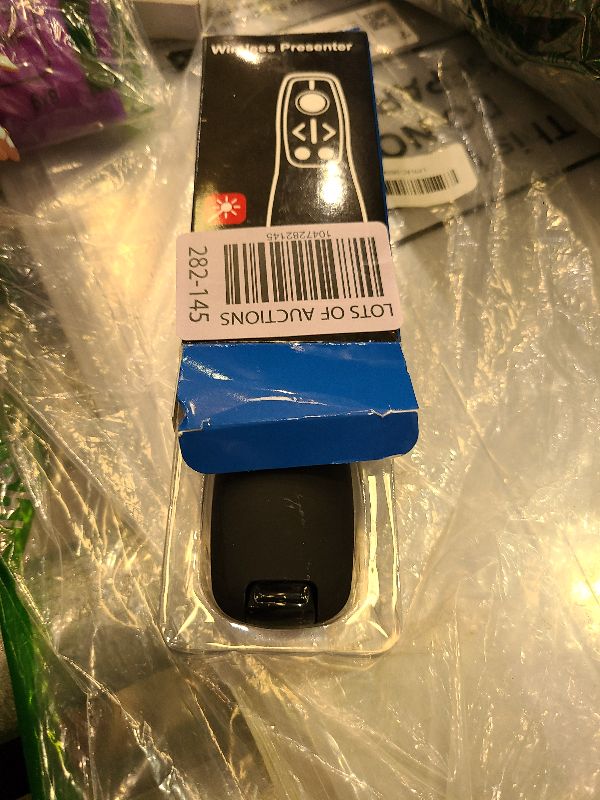 Photo 1 of 2-in-1 USB Type C Presentation Clicker Wireless Presenter Remote for PowerPoint, Powerpoint Clicker with Volume Control PowerPoint Slide Advancer for Mac, Computer, Laptop-E600