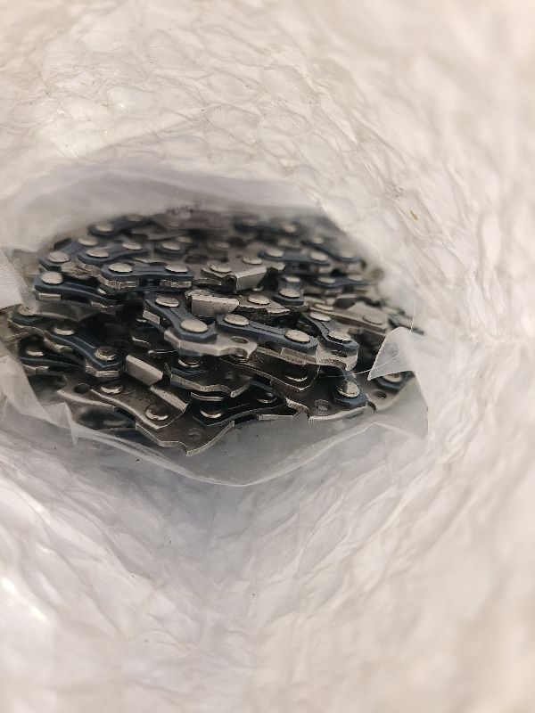 Photo 1 of 4 Pack 18 Inch Chainsaw Chain 3/8" LP Pitch .050'' Gauge 62 Drive Links Fits Poulan, Craftsman, Echo, Homelite and more