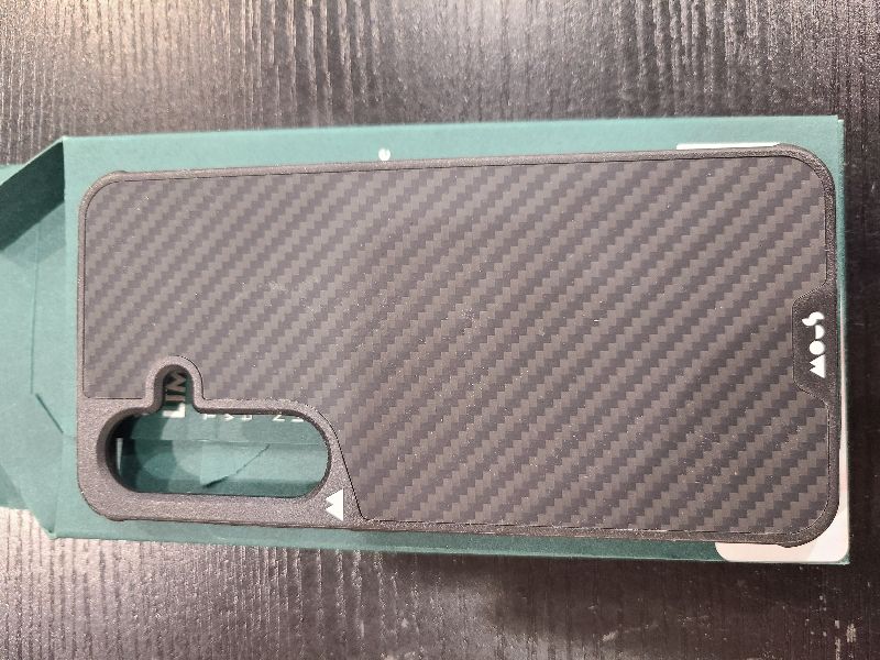 Photo 1 of Mous for Samsung Galaxy S25 Case MagSafe Compatible - Limitless 6.0 - Carbon Fibre - Protective Shockproof Phone Cover