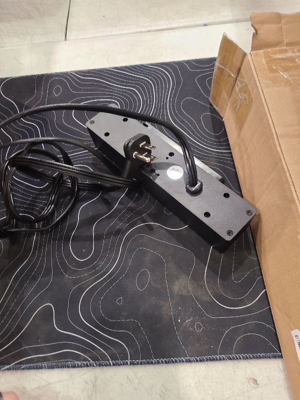 Photo 1 of 40W Under Desk Power Strip Mountable,20W USB-C Fast Charging Flat Plug Power Strip Surge Protector 1200J,9 in 1 Desk Outlet,5 Outlets,2 USB-C,2 USB-A,6FT Extension Cord Black