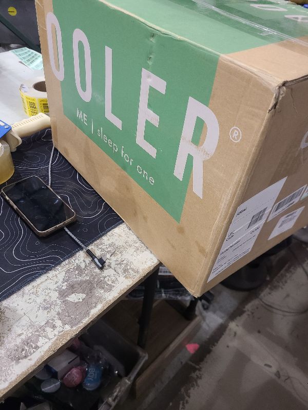 Photo 1 of ChiliSleep OOLER Sleep System – Cooling and Heating Mattress Pad – Precise Temperature Control