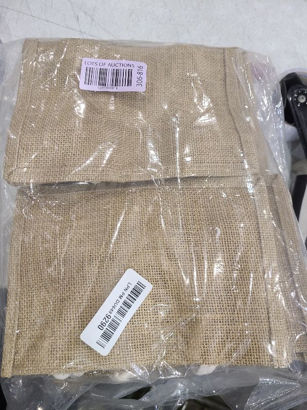 Photo 1 of Cunno 24 Pcs Burlap Tote Bag Mini Jute Reusable Waterproof Bag with Handles Small Blank Canvas for Wedding Beach DIY Gift(Classic,9.06 x 6.3 x 5.12)