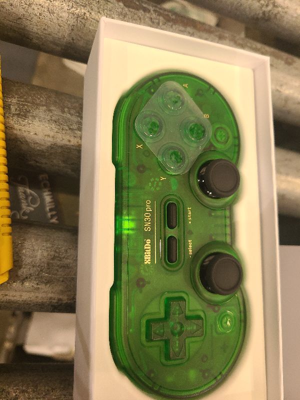 Photo 1 of 8Bitdo SN30 Pro Switch Wireless Bluetooth Game Controller Gamepad (Hall Effect Joystick Update) for Switch Steam Mac PC Android Windows MacOS (Green)
