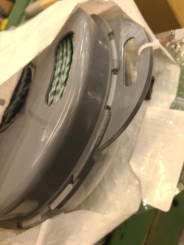 Photo 1 of A ANLEOLIFE 1-Pound Heavy Duty Twisted .095-inch-by-393-ft Dual Core String Spiral Trimmer Line Donut,with Bonus Line Cutter