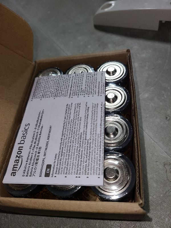 Photo 1 of Amazon Basics 12-Pack D Cell Alkaline All-Purpose Batteries, 1.5 Volt, 5-Year Shelf Life