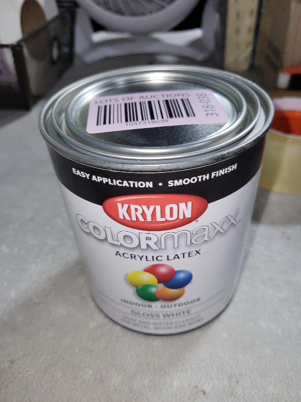 Photo 1 of 1 qt Krylon K05625007 White COLORmaxx Paint & Primer, Gloss