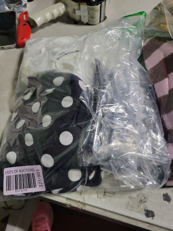 Photo 1 of 10Pcs Sock Hop Outfits Costume Women, 1950s Polka Dot Skirt, Poodle T-Shirt with 50s Accessories Set Scarf Headband Belt Socks Eyeglasses Earrings (Black-M)