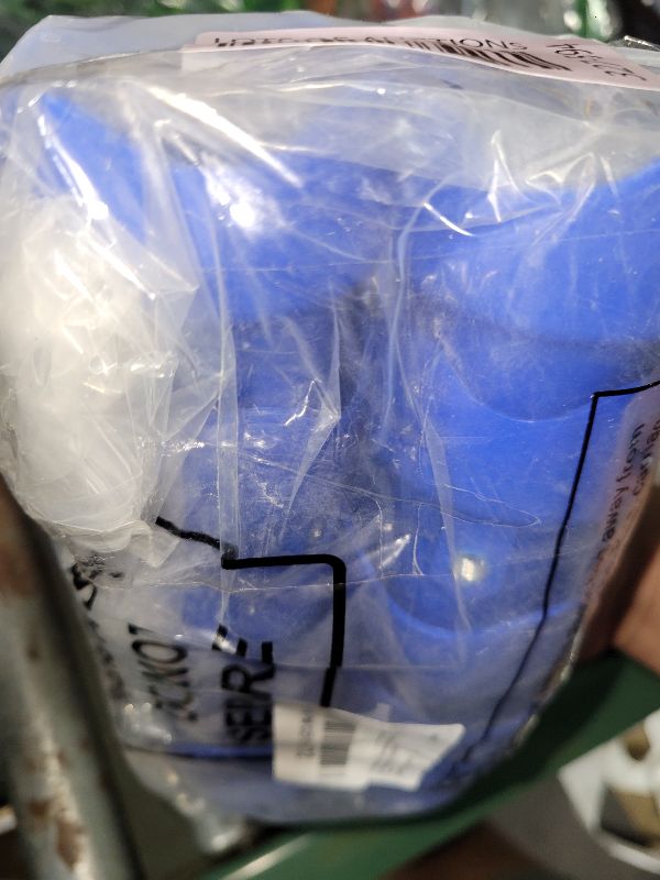 Photo 1 of 10 Pieces 1.5" Trampoline Enclosure Pole Caps Enclosure Safety Caps with Screw Thumb for Trampoline Net(Blue)