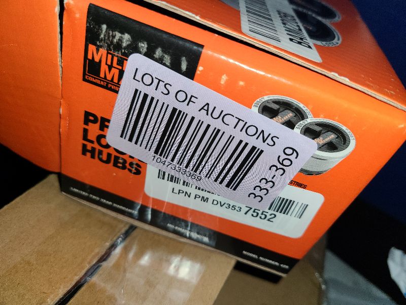 Photo 1 of Mile Marker Premium Locking Hub (426)