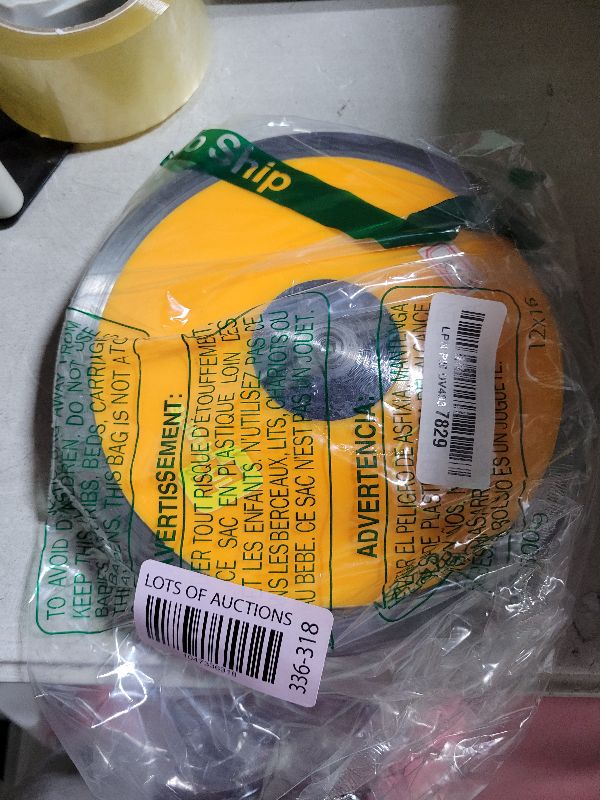 Photo 1 of AKABIKE Throwing Discus - Official Track and Field High Spin, Low Spin Discus for High School and College Throwers - Outdoor Practice and Competition Discus (1.0KG / 1.6KG / 2.0KG)