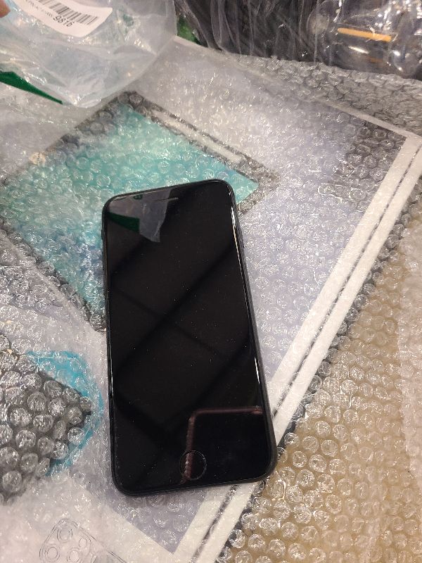 Photo 1 of Apple iPhone SE (2nd Generation), 64GB, Black, Unlocked (Renewed Premium)