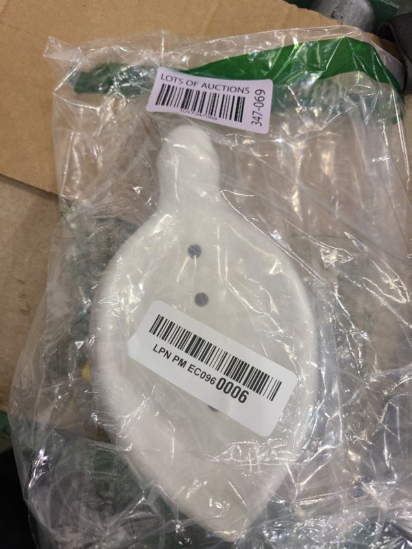 Photo 1 of 1 Pack Duck Ceramic Soap Dishes,Soap Holder with Drain,Soap Dish Container,Dish Soap Tray,Sponge Holder,Soap Tray for Shower,Bathroom,Bar,Kitchen,Counter (Duck)