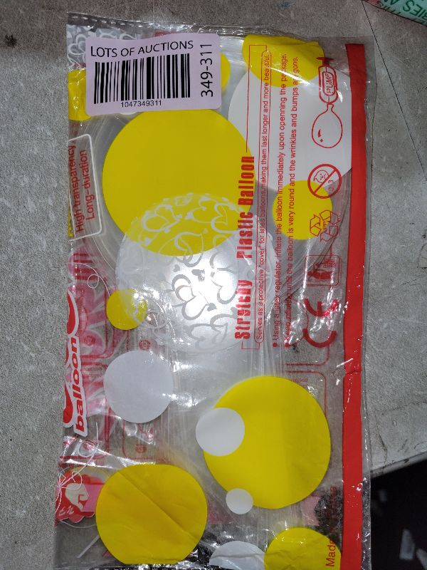 Photo 1 of 50 Pcs Clear Bubble Bobo Balloons Burbuja Transparent Clear Balloons for Christmas Wedding Birthday Indoor Outdoor Party Decoration(12 Inch)