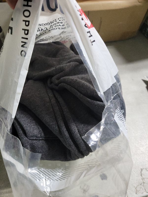 Photo 1 of  Southpole Boys' Basic Fleece Sweater, size S(8)
