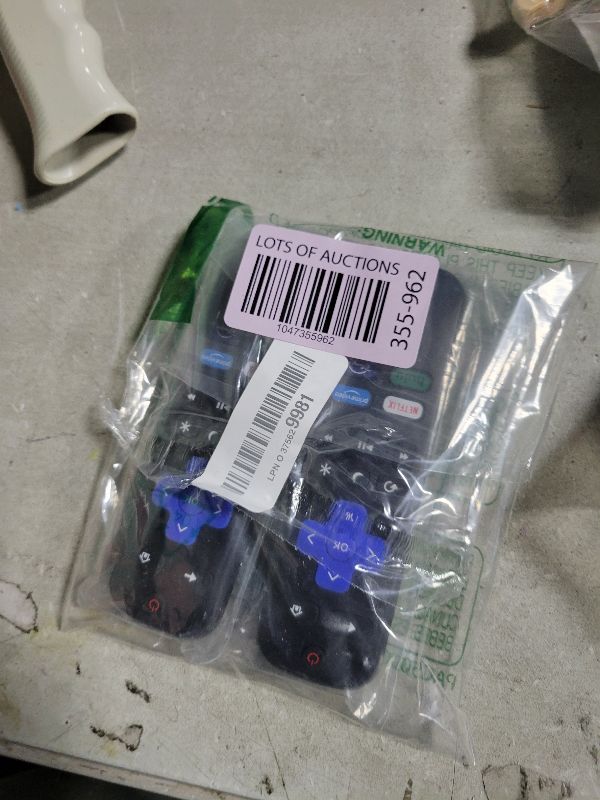 Photo 1 of 2Pcs Replacement Remote Control Compatible for Roku TV, Universal Remote Fit for Hisense/Onn/TCL/Sharp/Element/Philips/Hitachi/JVC/RCA/Insignia/Sanyo/LG RokuSeries Smart TVs (Not for RokuStick & Box)