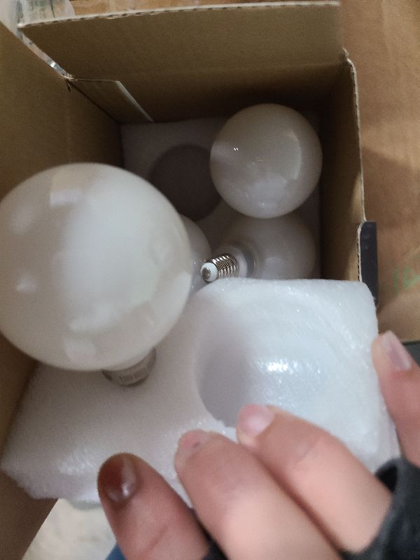 Photo 1 of 6 Pack G16.5 LED Ceiling Fan Light Bulbs, Dimmable LED Candelabra Bulb 4.5W Equivalent to 60W 500LM, E12 Chandelier LED Globe Bulbs for Chandelier,Vanity and Ceiling Fan Light Bulbs Milky Glass 4000K