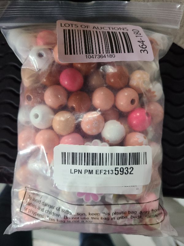 Photo 1 of 200 Pcs Daisy Wooden Beads Set 16mm 20mm Round Assorted Wood Beads Loose Round Daisy Floral Printed Token Rustic Farmhouse Spacer Wood Token for DIY Garland Making and Home Decor