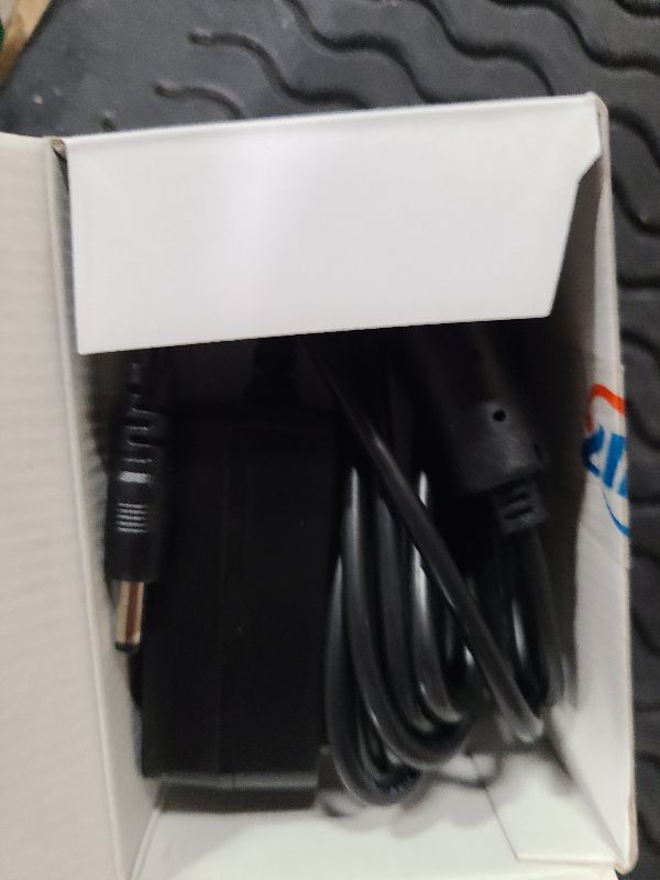 Photo 1 of 5V Charger for Sony SRS-XB30 SRS-XB41 SRS-BTS50 SRS-M55 SRS-TD60 AC-E05030 Portable Speaker DC 5V 3A Power Supply Adapter for Philips Radio AE 5220B AE 5020B DAB Radio Xiaomi Mi TV Box