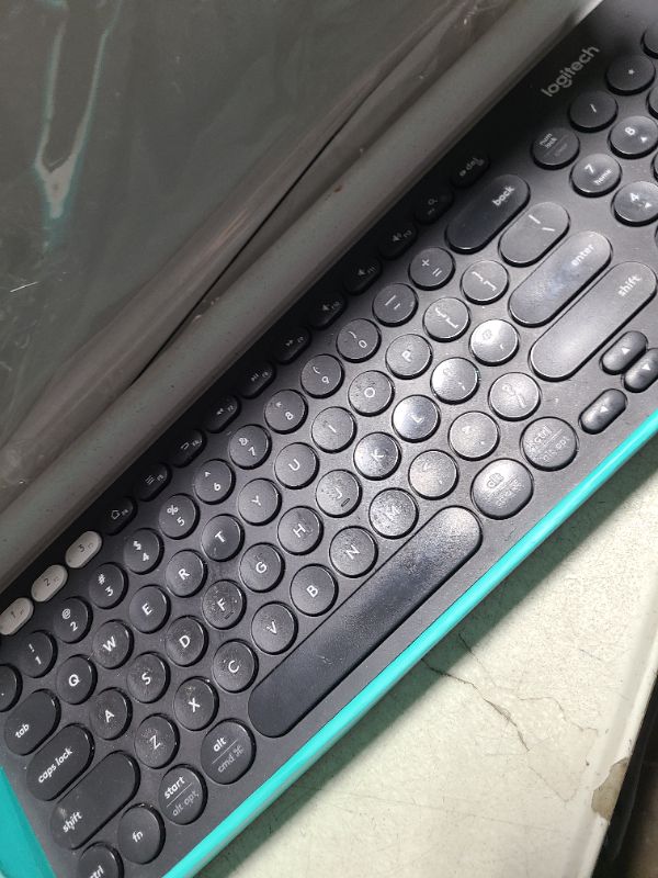 Photo 1 of Logitech K780 Multi-Device Wireless Keyboard for Computer, Phone and Tablet – FLOW Cross-Computer Control Compatible – Speckles