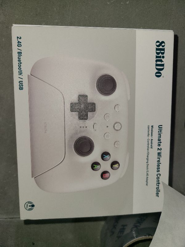 Photo 1 of 8Bitdo Ultimate 2 Wireless Gaming Controller with TMR Joysticks