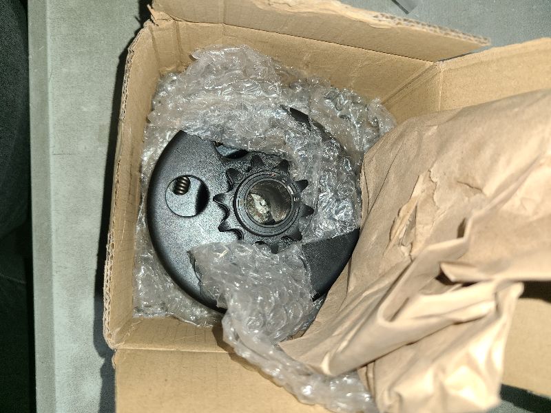Photo 1 of 3/4" Bore 10 Tooth Centrifugal Go Kart Engine Clutch with 5 Feet #40/41/420 Chain for 2-6.5HP, Up to7HP Small Engines, HONDA GC160, GC190, GX120, GX140, GX160, GX200, Minibike Baja MB165 & MB200