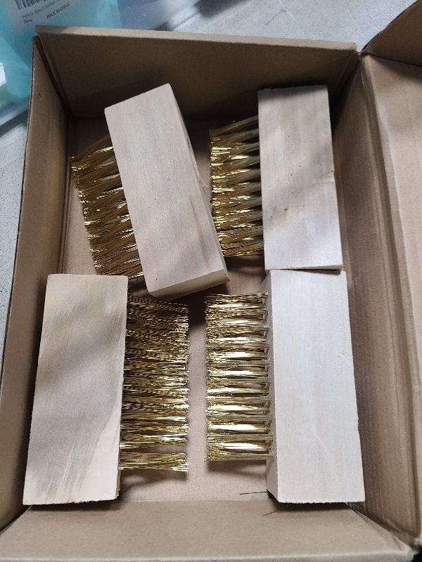 Photo 1 of 5 Pcs Moss Removal Deck Crevice Tool Grout Brush Cleaner Crevice Cleaning Tool Paver Cleaner Moss Remover Wire Brush with Scraper Patio Weed Brush Head for Outdoor Patio Pavement Sidewalk Driveway